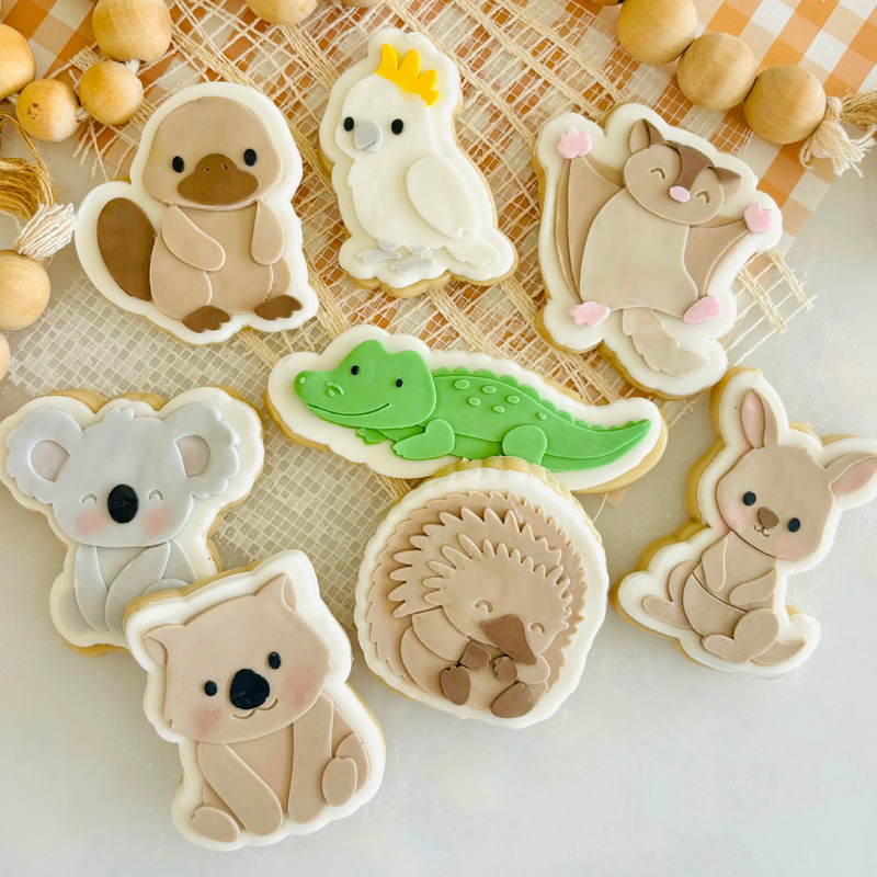 Adorable Animal Custom Name Kids Birthday Fondant Stamp Baking Tool Cookie Cutter