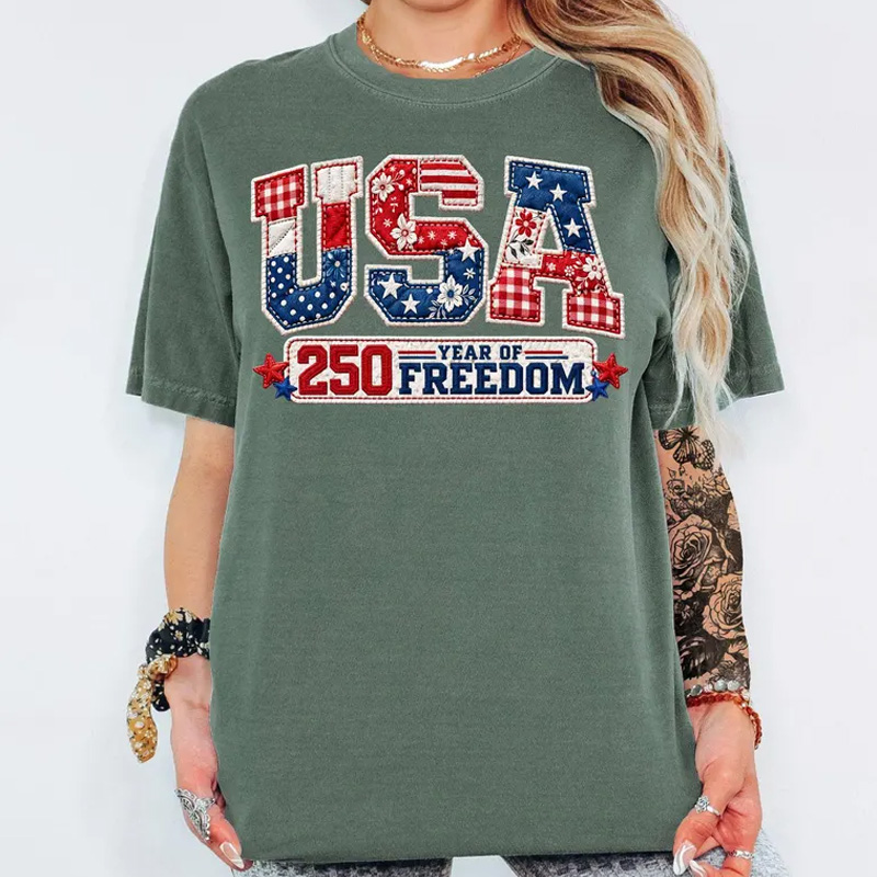 Vintage USA 250 Years of Freedom Patriotic Stars and Stripes Graphic Casual Independence Celebration T Shirt