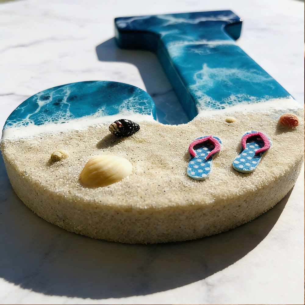 Personalized Ocean Resin Letter Decor Handmade Sea Turtle Starfish Shell Initial Wall Art For Coastal Home Decor Beach Themed Gifts