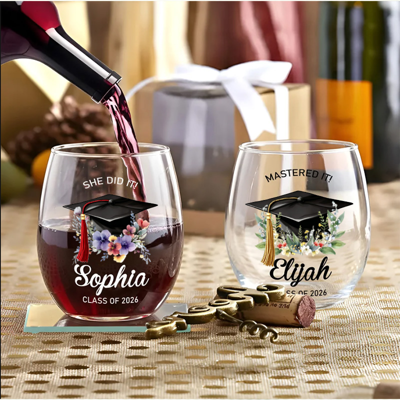Personalized Graduation Birth Flower Wine Glass Custom Name Class of 2026 Floral Cap Gift for Graduate Celebration