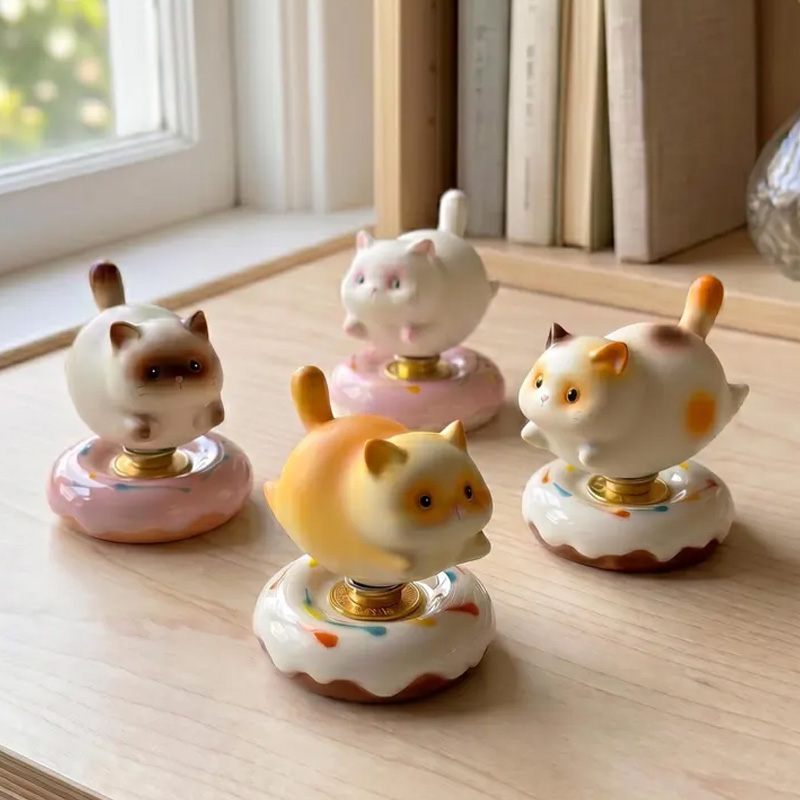 Cute Cat Spinning Desk Decor Resin Fidget Toy Kawaii Rotating Figurine