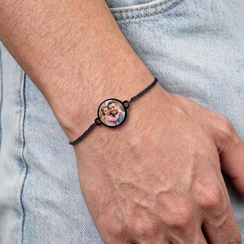 Personalized Heat-Activated Hidden Photo Adjustable Bracelet with Engraved Text Memorable Birthday Anniversary Gift for Dad Mom Grandma Family Gift