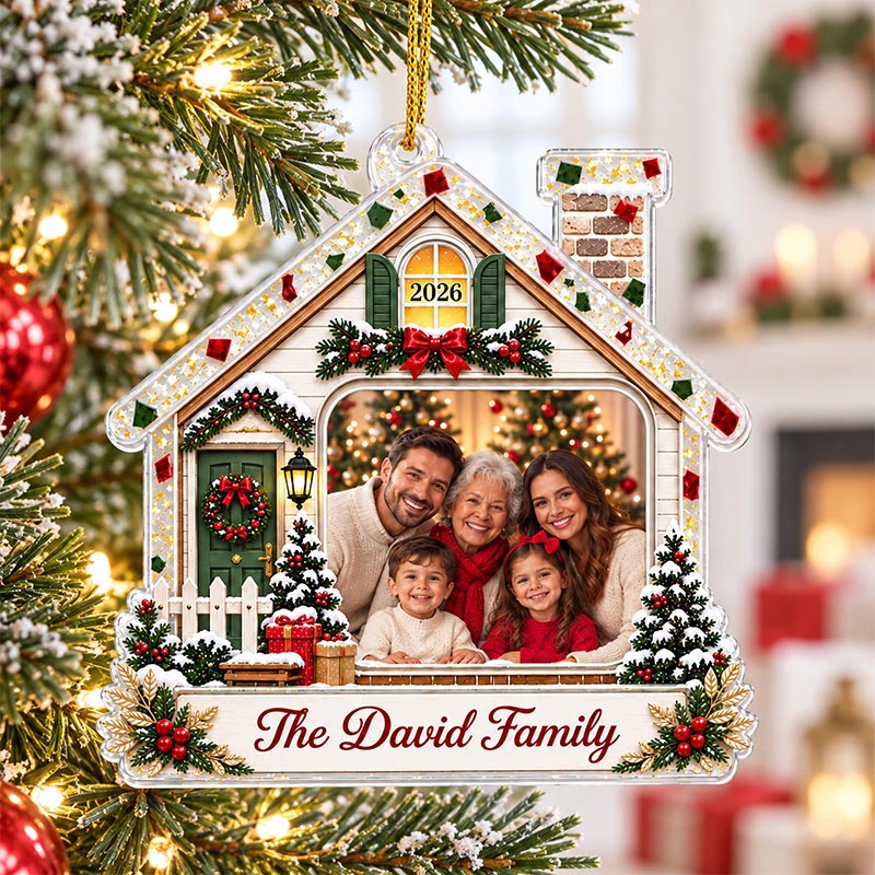 Personalized Family Photo Christmas Ornament 2026 Custom Family Name Acrylic Ornament Grandma Parents Grandkids Keepsake Christmas Gift