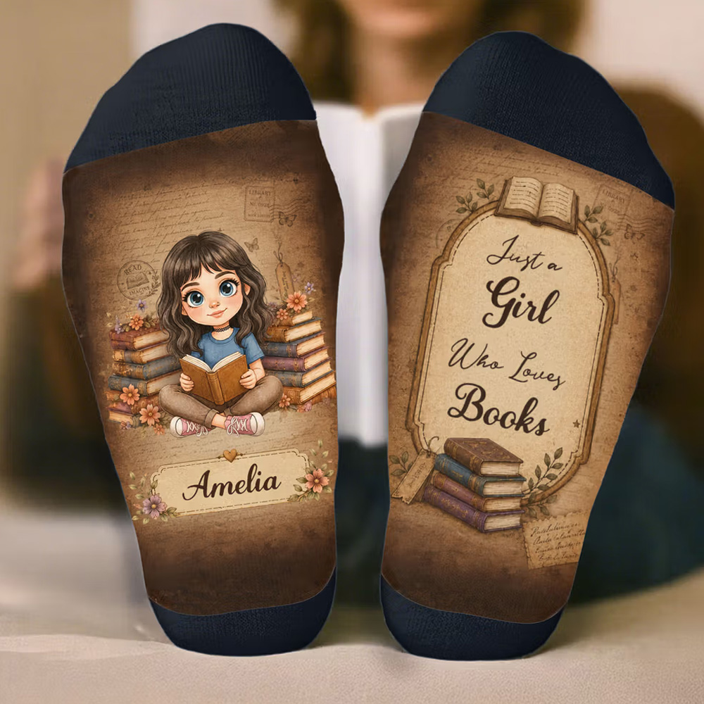 Personalized Vintage Cartoon Reading Character Photo Soft Mid-Calf Socks with Name and Text Daily Wear Birthday Gift for Book Lovers Women