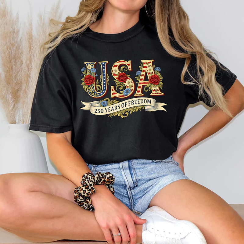 Vintage Patriotic USA 250 Years of Freedom Floral Graphic Casual Summer Independence Celebration T Shirt