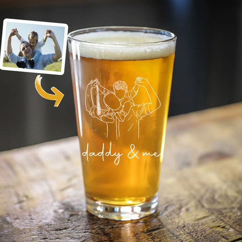 Custom Photo Dad and Kids Mixing Glass New Dad Gifts First Time Dad Gift Gift for Grandpa Outline Drawing Daddy and Me Pint Beer Glass