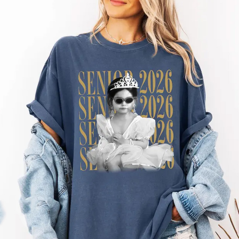 Personalized Senior 2026 Photo Tshirt Personalized Graduation Gift Retro Style Cool Student Shirt