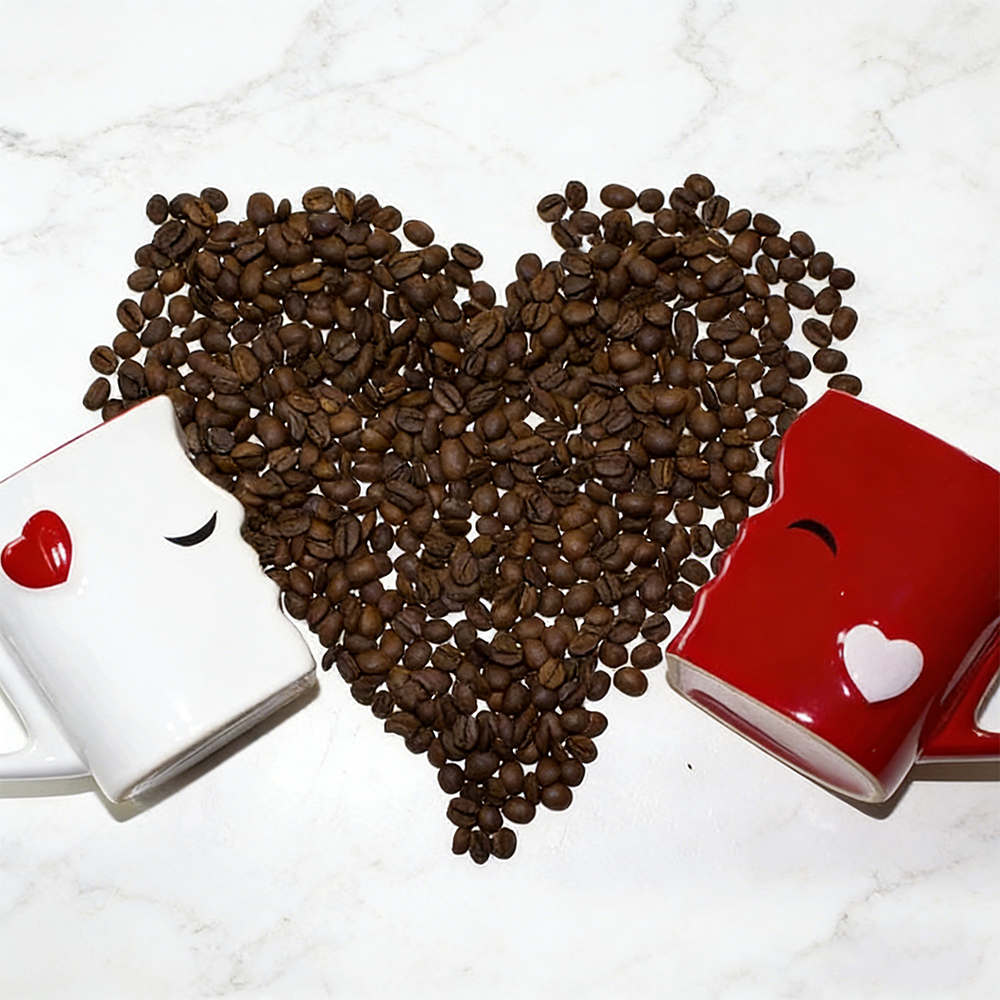 Personalized Kissing Couple Mugs Set Custom Name Heart Handle Ceramic Cups Ideal For Valentines Day Wedding And Anniversary Gifts