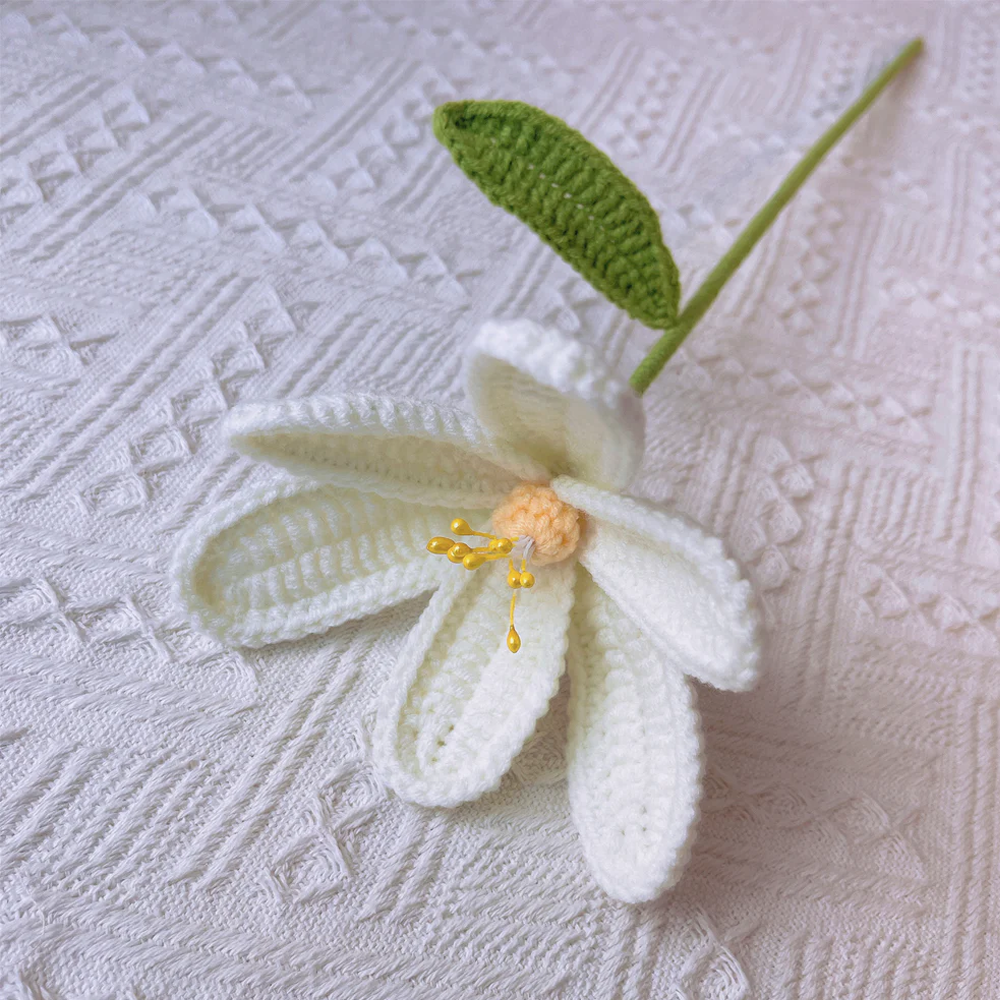Handmade Crochet Flower Bouquet Customizable Artificial Floral Arrangement Ideal For Weddings Thank You Gifts And Valentine’s Day