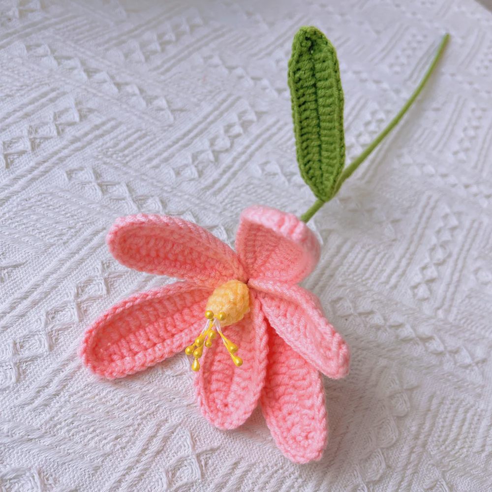 Handmade Crochet Flower Bouquet Customizable Artificial Floral Arrangement Ideal For Weddings Thank You Gifts And Valentine’s Day