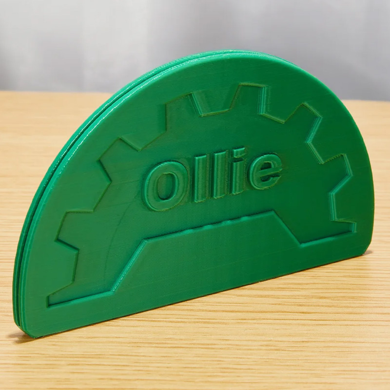 Personalized 3D Printed Convenient Multicolor Small Hands Card Holder with Name Family Game Birthday Gift for Children Card Lovers