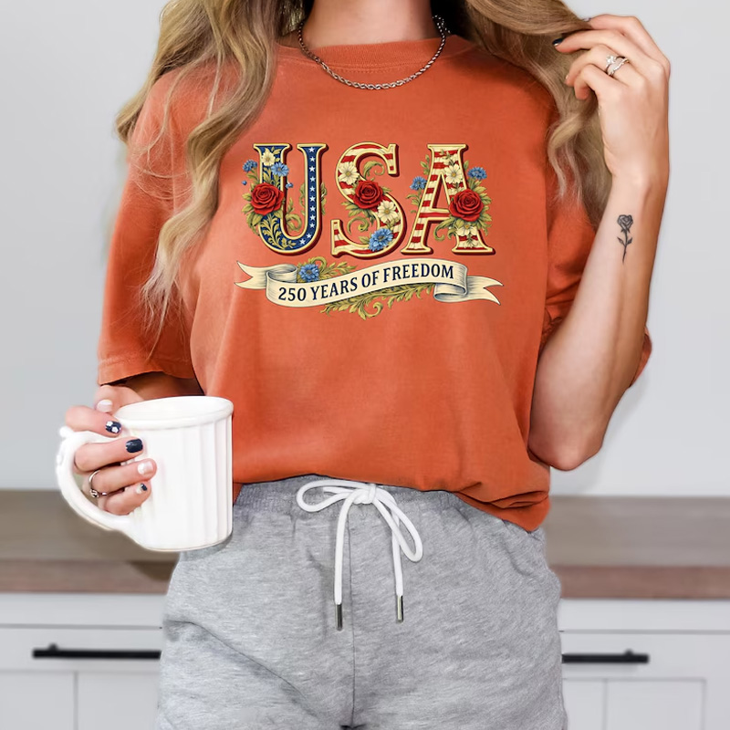 Vintage Patriotic USA 250 Years of Freedom Floral Graphic Casual Summer Independence Celebration T Shirt