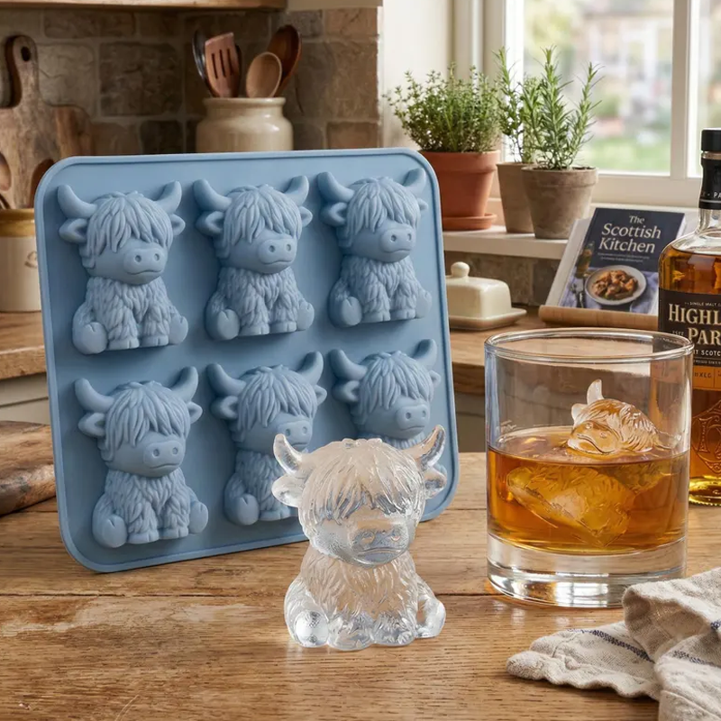 Adorable Highland Cow Silicone Ice Cube Tray Cute 6 Cavity Highland Coo Mold for Whiskey Soap Crafts Perfect Gift for Cow Lovers