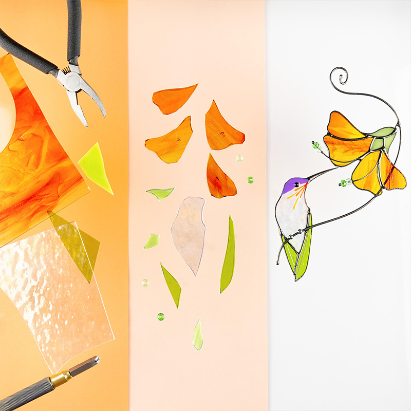 Personalized Hummingbird Stained Glass Sun Catcher Grandma Gifts Flower Stained Glass Window Hangings Gift for Mom Family