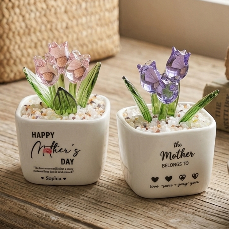 Personalized Mother's Day Glass Tulip Planter Custom Name Pink Tulip Glass Plant Pot for Mom Grandma