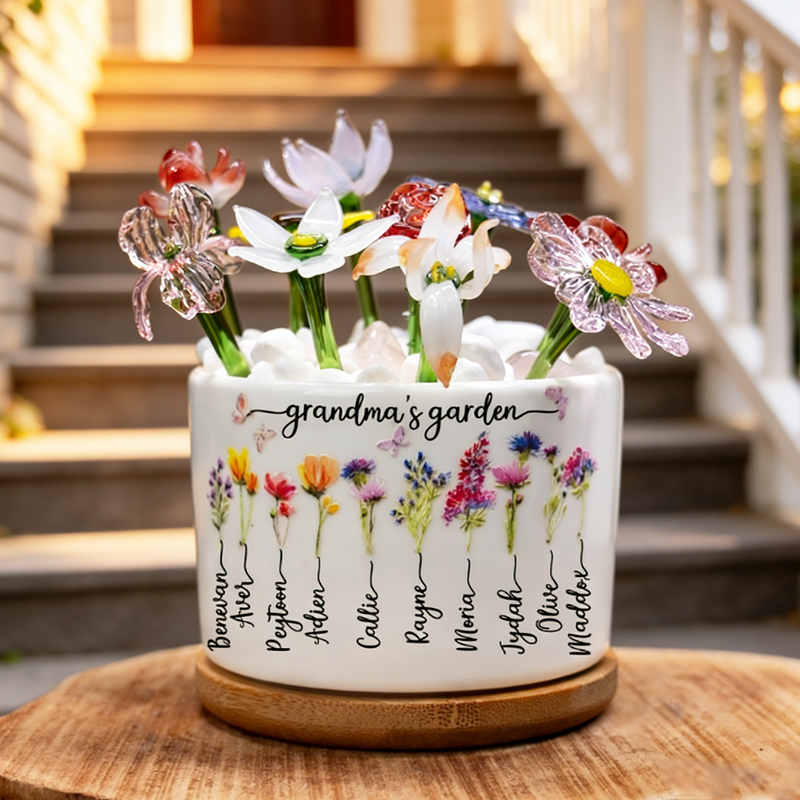 Personalised Grandma's Garden Birth Flower Pot with Grandkids Name for Grandma Mom Gift Ideas