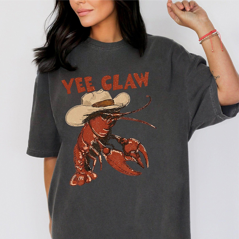Personalized Yee Claw Cowboy Crawfish Graphic T-Shirt, Funny Western Tee for Beach and Summer Outings
