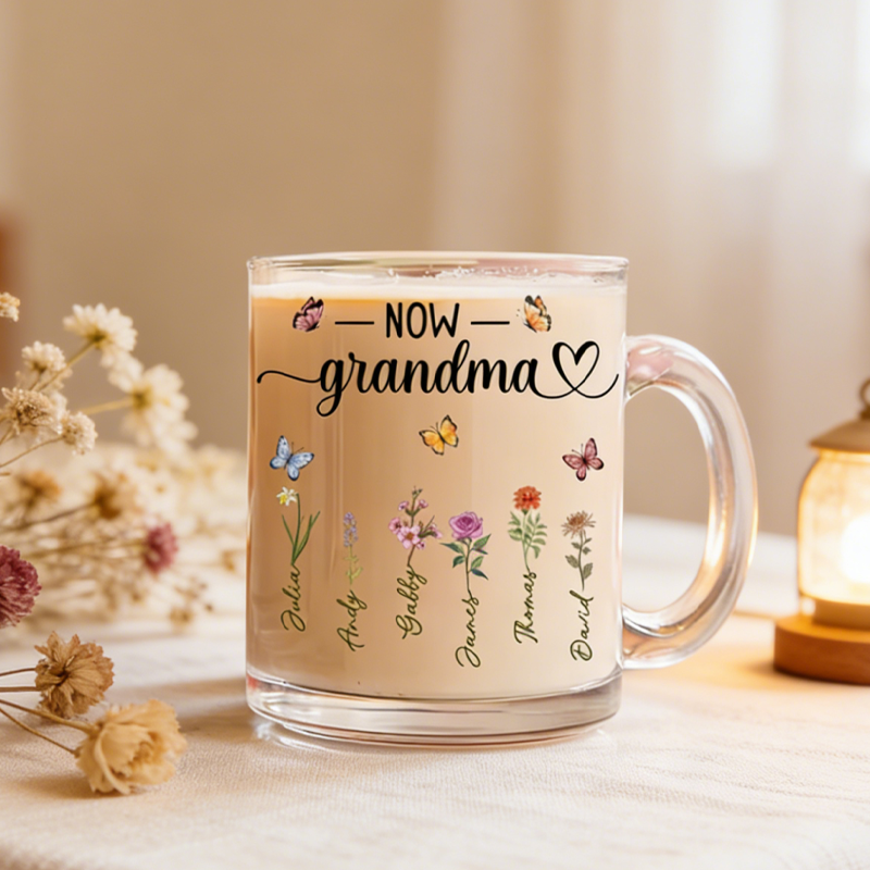 Personalized Glass Mug with Names and Flower Designs for Mom and Grandma Custom Gift for Mother’s Day or Family Occasion