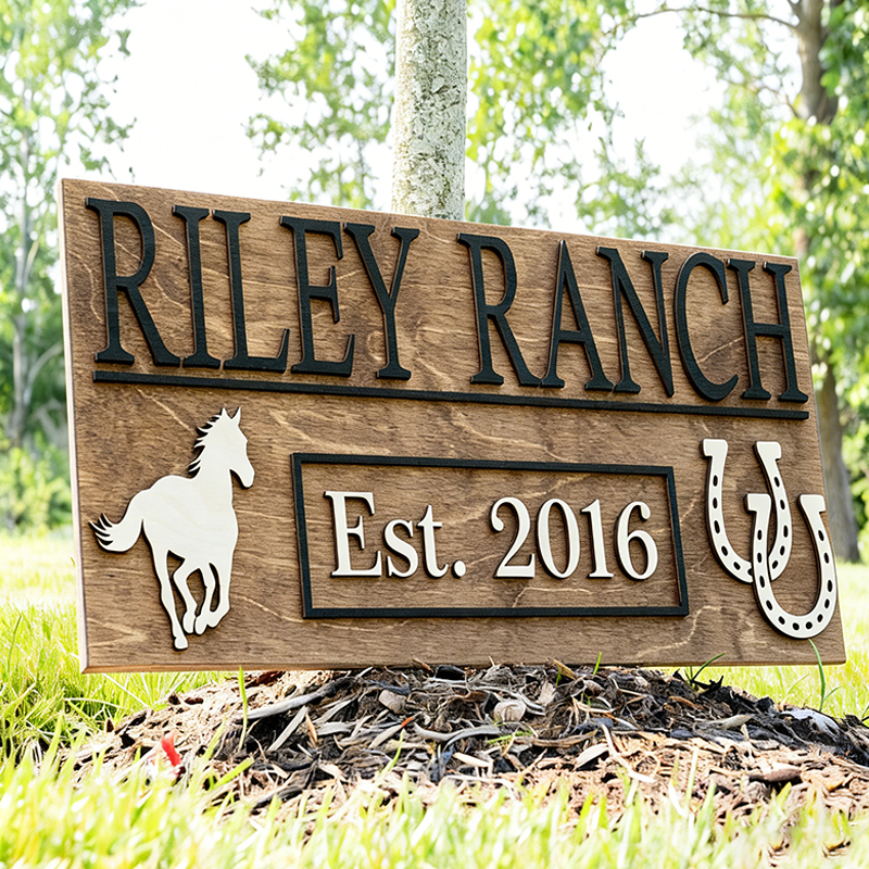 Personalized Horse Ranch Wooden Sign Custom Farm Name Sign with Horse and Horseshoe Decor for Farmhouse and Equestrian