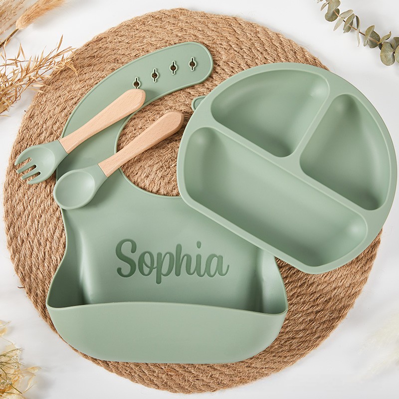 Personalized Feeding Set with Name Cartoon Weaning Set for Baby Eco Friendly Baby Plate Silicone Weaning Set Baby Shower Gift