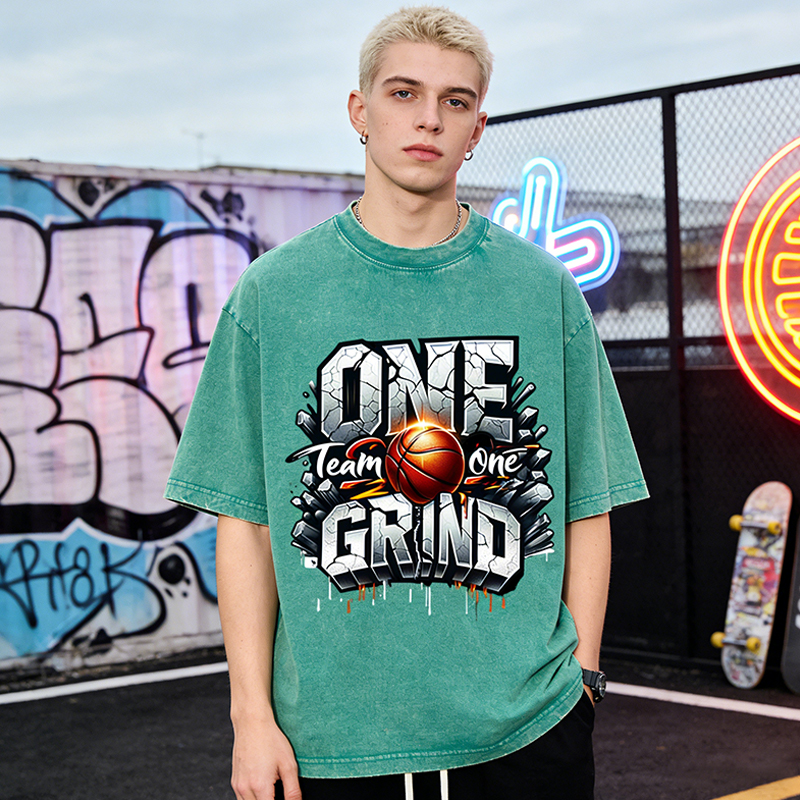 Personalized "One Team One Grind" Basketball Graffiti Washed T-Shirt for Basketball Enthusiasts and Street Culture Fans