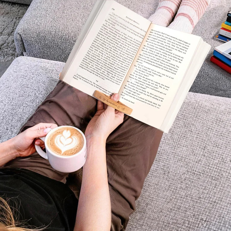 Personalized Birth Flower Wooden Thumb Book Page Holder with Engraved Name Book Accessories Birthday Gift for Book Lovers Bookworms