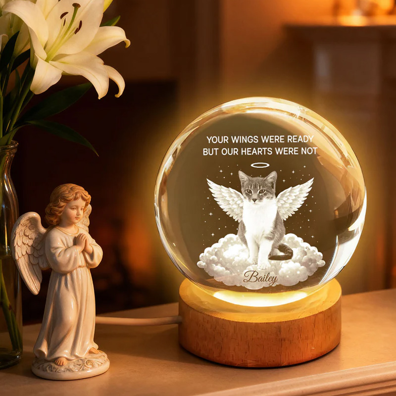 Personalized Your Light Will Always Shine in My Heart Pet Memorial  Crystal Ball LED Night Light Heartfelt Remembrance Keepsake