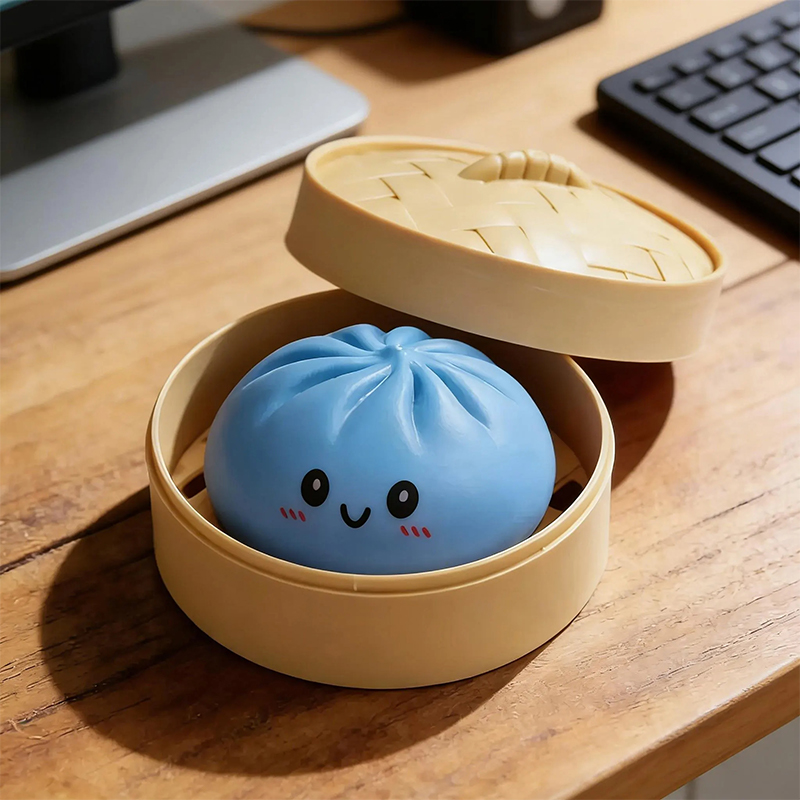 Personalized  Cute Steamed Bun Squeeze Toy Fun Sensory Stress Relief Toy with Steamer Basket for Anxiety Relief