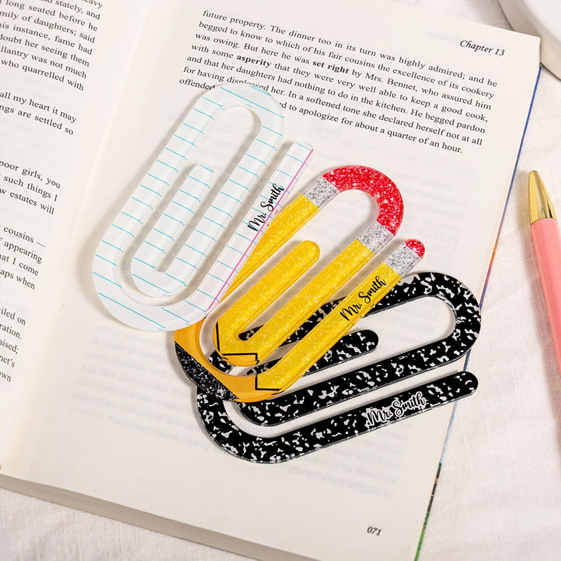 Personalized Pencil Notebook Jumbo Paperclip Acrylic Bookmark Clip Set of 3 with Surname Teacher's Day Appreciation Gift for Teachers Read Lovers