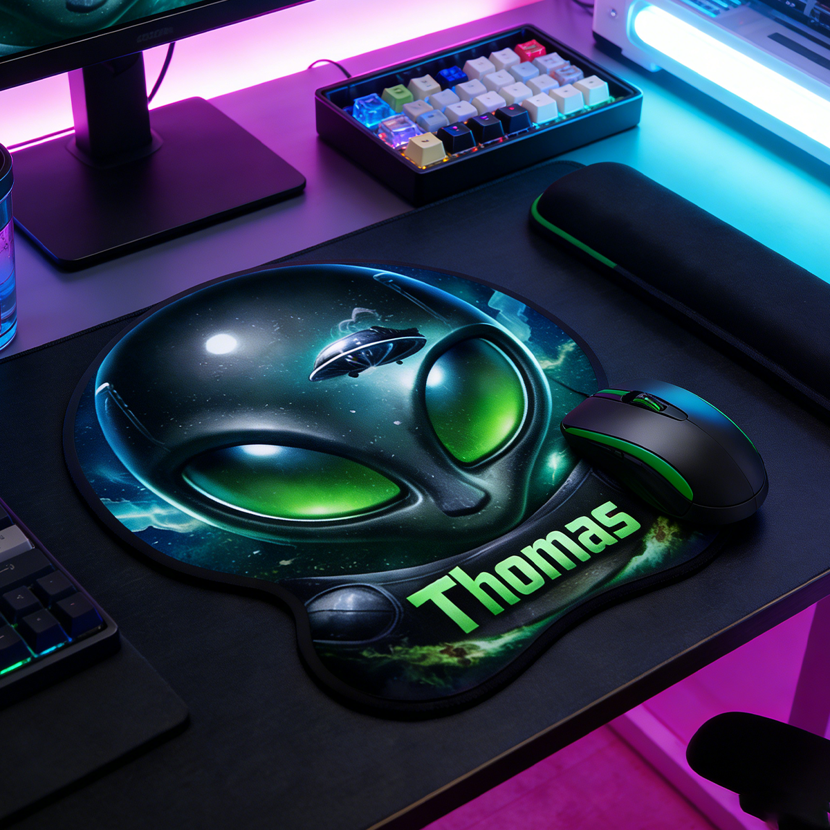 Personalized Custom Alien Head Irregular Mouse Pad Personalized UFO Sci-Fi Gaming Desk Mat Extraterrestrial Gamer Accessory