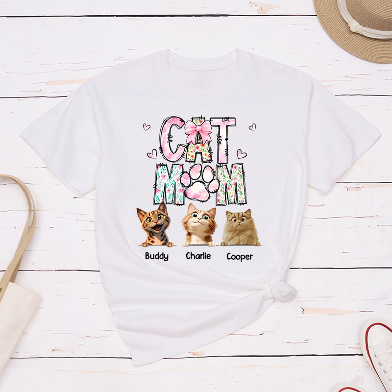 Personalized Cat Lover Just a Floral Girl with a Fluffy Boss Cat Mom T-Shirt