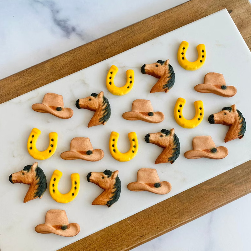 Personalized Horse Cowboy Hat Horseshoe Cookie Cutter Gift For Horse Lover Barn Owner Cutter 3D Printed Baking Supplies Fondant Tool Craft Stamp for Equestrian Lover