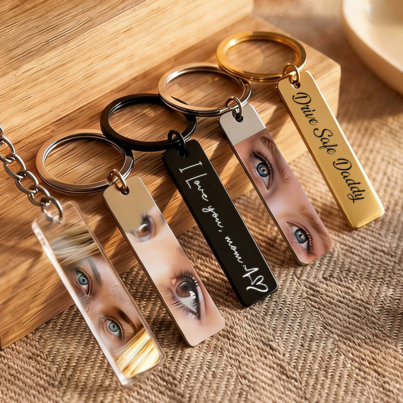 Personalised Eye Photo Keychain Personalized Gifts for Mom Dad Stainless Steel Keychain Drive Safe Gift