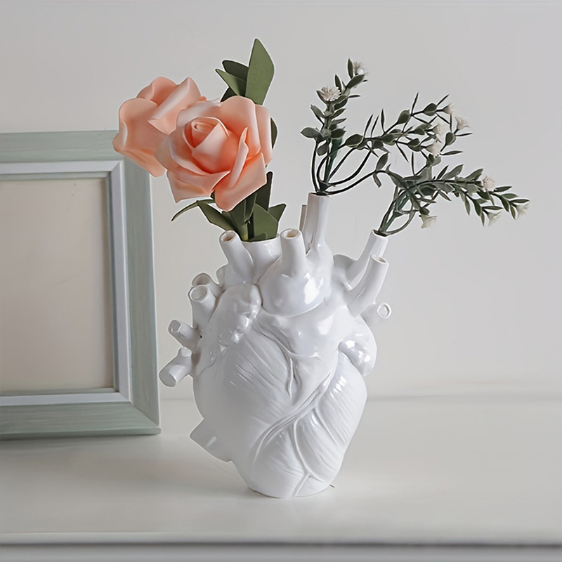 Personalized Anatomical Heart Resin Vase, Modern Gothic Sculpture Flower Vase Minimalist Anatomical Art Decor for Home Office Gift