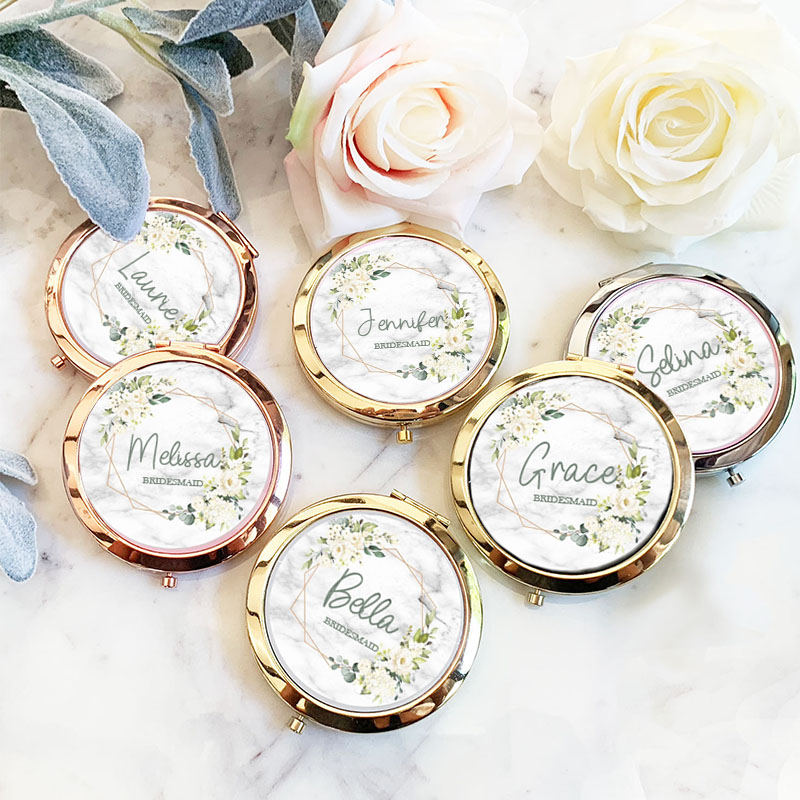 Personalized Bridesmaid Floral Wreath Mirror Custom Bride Name Compact Mirror Bachelorette Party Mirror Bridal Shower Gift for Her