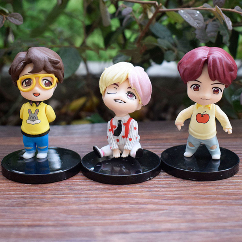 Personalized Kpop 360° Figures Doll Toy KPOP Idols Desk Decor