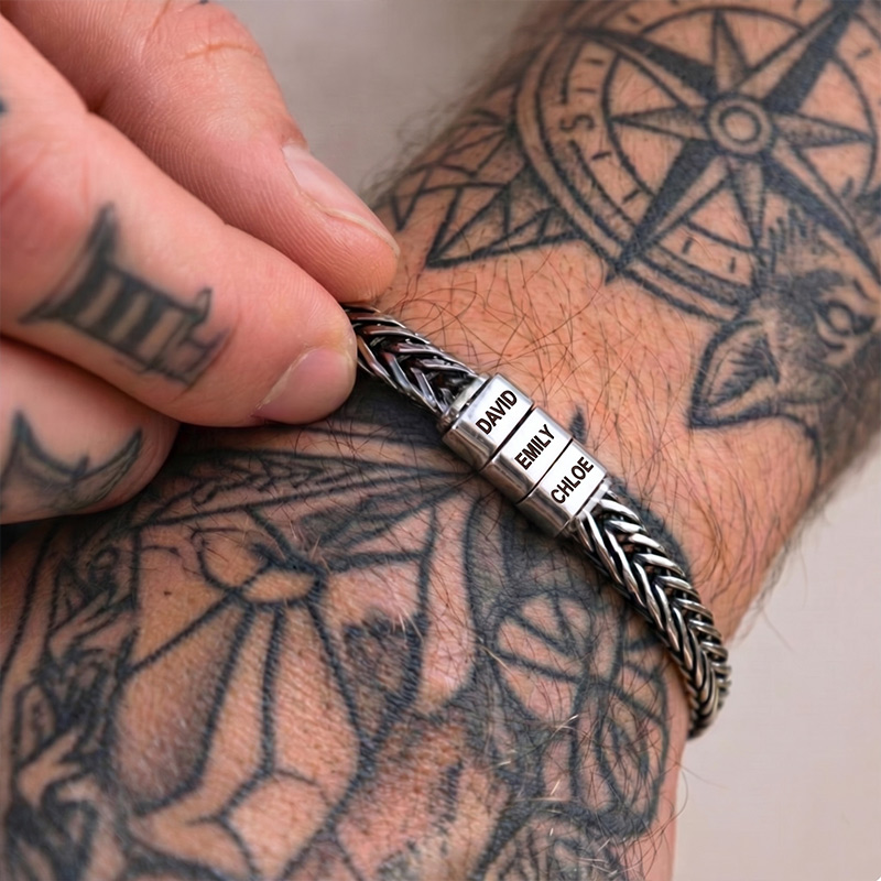 Personalized Mens Bracelet for Dad Stainless Steel Bracelet with Kids Names Family Name Bracelet Custom Daddy Bracelet Gift