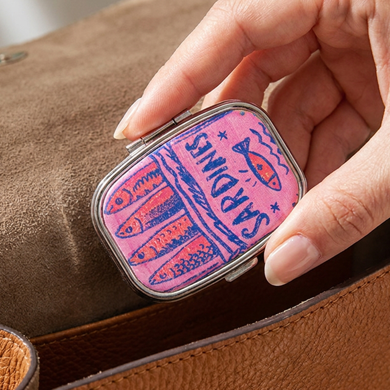 Colorful Sardine Engraved Pill Box Abstract Art Pill Box Cute Mini Medicine Case Portable Pocket Organizer Travel Gift