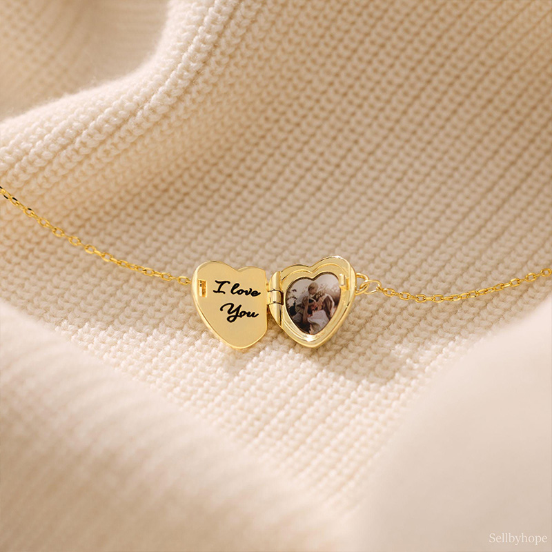 Personalized Birthstone Locket Bracelet with Family Photo Heart Locket Bracelet Photo Bracelet Custom Memorial Jewelry Birthday Gift for Mom Grandma