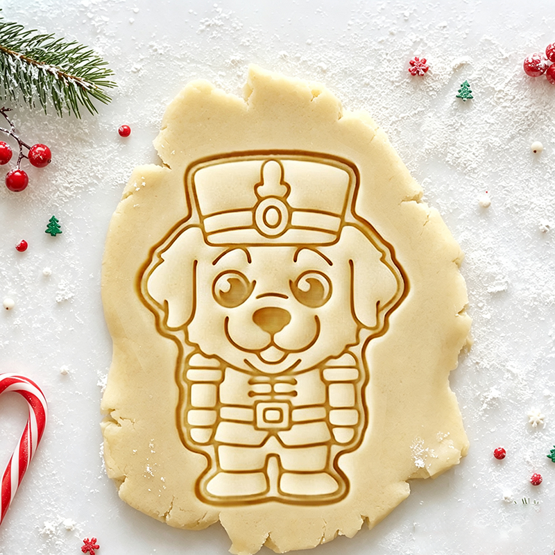 Golden Retriever - Nutcracker Dog Collection Cookie Cutter