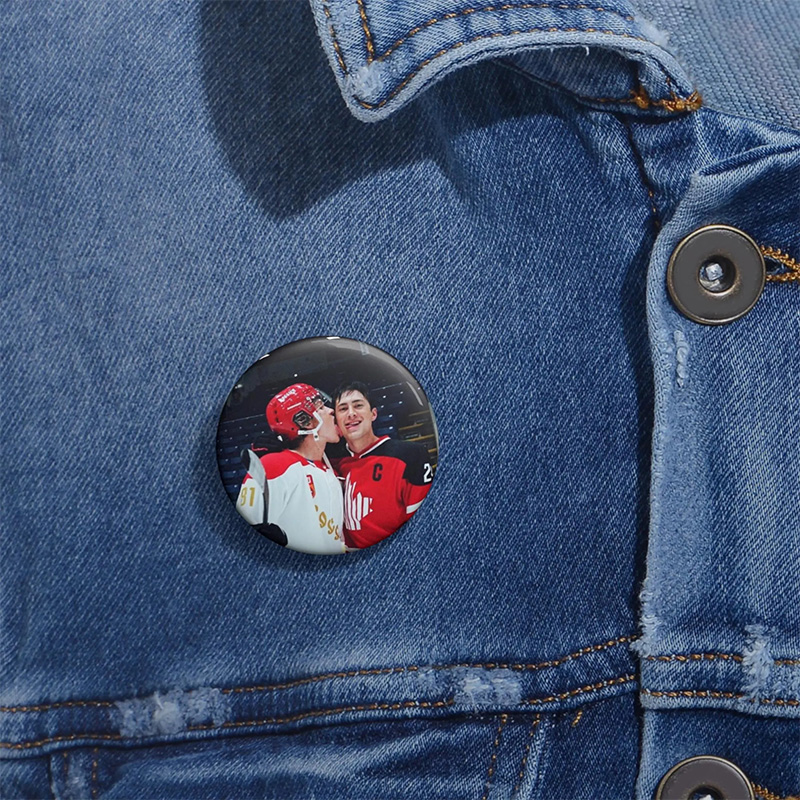 Personalized HR Hockey Button Pin with Custom Photo for Fans