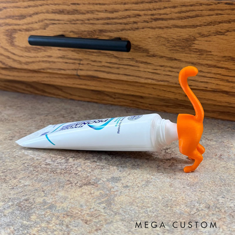 Pooping Cat Butt Toothpaste Topper 3D Printed Funny Gag Gift for Cat Lovers
