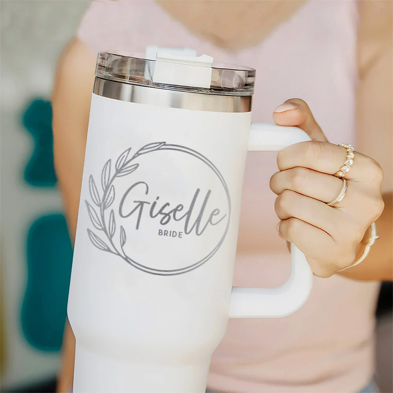 Personalized Bridesmaid Round Wreath 40oz Tumbler Maid of Honor Tumbler with Lid and Straw Bride Bachelorette Party Gift Bridal Shower Tumbler