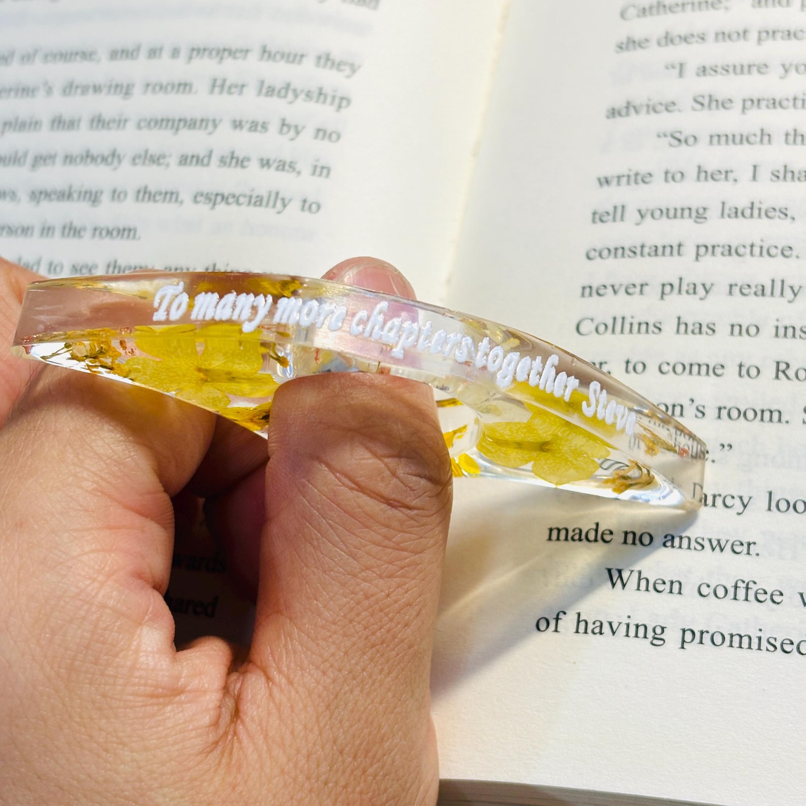Personalized Real Birth Flower Book Page Holder, Floral Resin Thumb Page Holder, Page Spreader, Book Accessories, Book Lover Gift, Birthday Gift