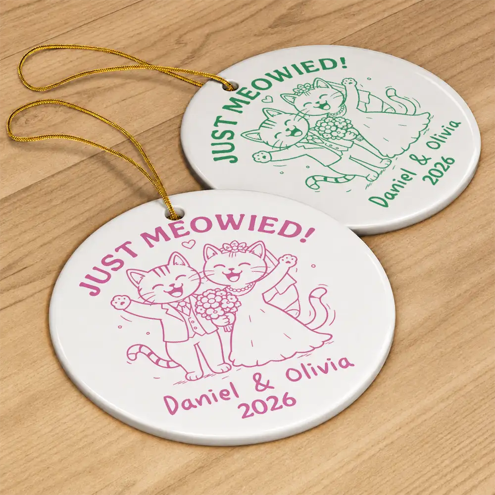 Personalized Couple Just Meowied Circle Ceramic Ornament 2026