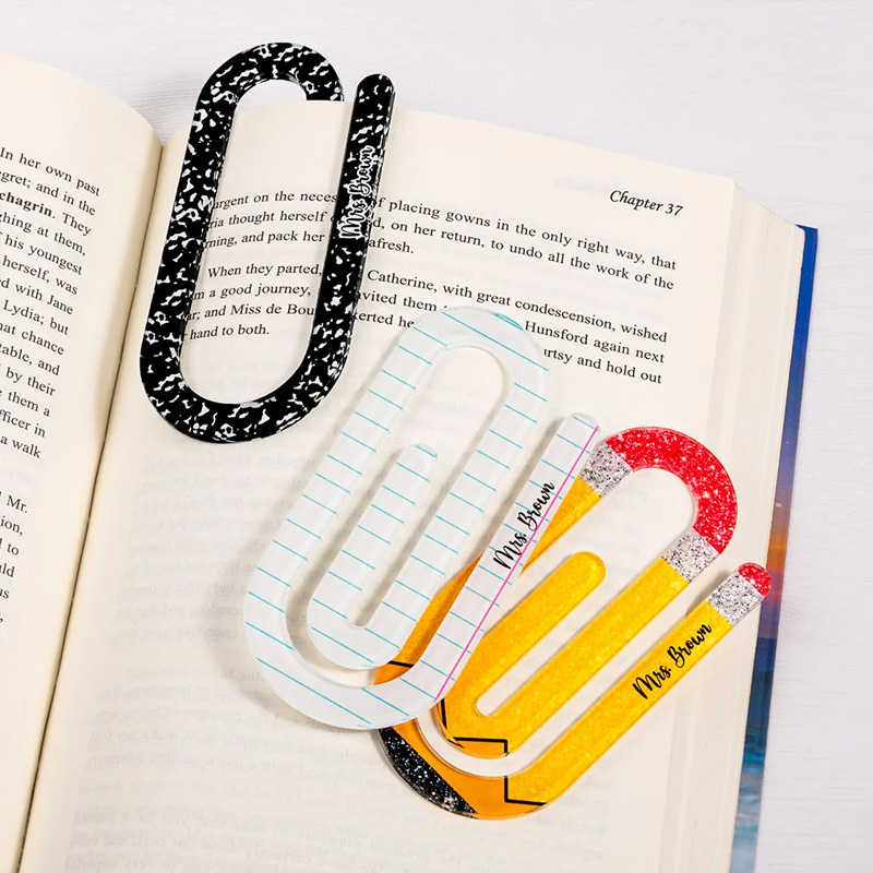 Personalized Pencil Notebook Jumbo Paperclip Acrylic Bookmark Clip Set of 3 with Surname Teacher's Day Appreciation Gift for Teachers Read Lovers