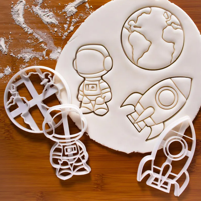 Personalized Space Rocket Cookie Cutter 3D Printed Astronaut Outer Space Galaxy Theme Baking Tool Craft Stamp for Geek Lover
