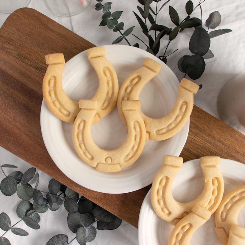 Personalized Horse Racing Shape for Equestrian Sports Party Baking Jockey Cookie Cutter 3D Printed Baking Supplies Fondant Tool Craft Stamp for Riding Lovers