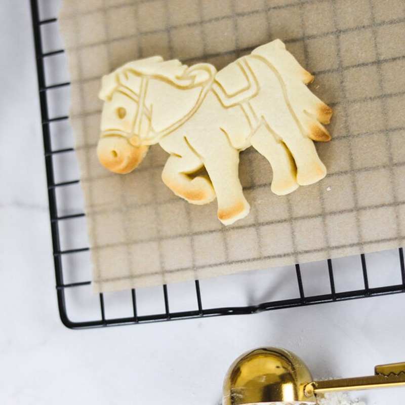 Personalized Riding Horse Racing Cookie Cutter Gift For Horse Lover Barn Owner Cutter 3D Printed Baking Supplies Fondant Tool Craft Stamp for Equestrian Lover
