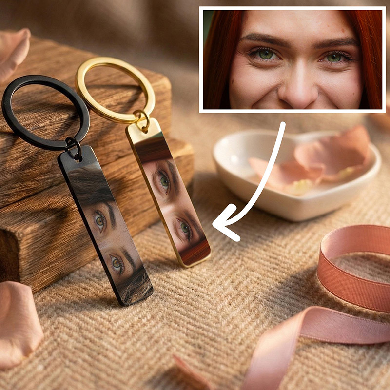 Personalised Eye Photo Keychain Personalized Gifts for Mom Dad Stainless Steel Keychain Drive Safe Gift